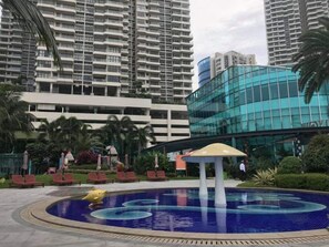 Outdoor pool - 5 Star Resort at Danga Bay (Johor Bahru)