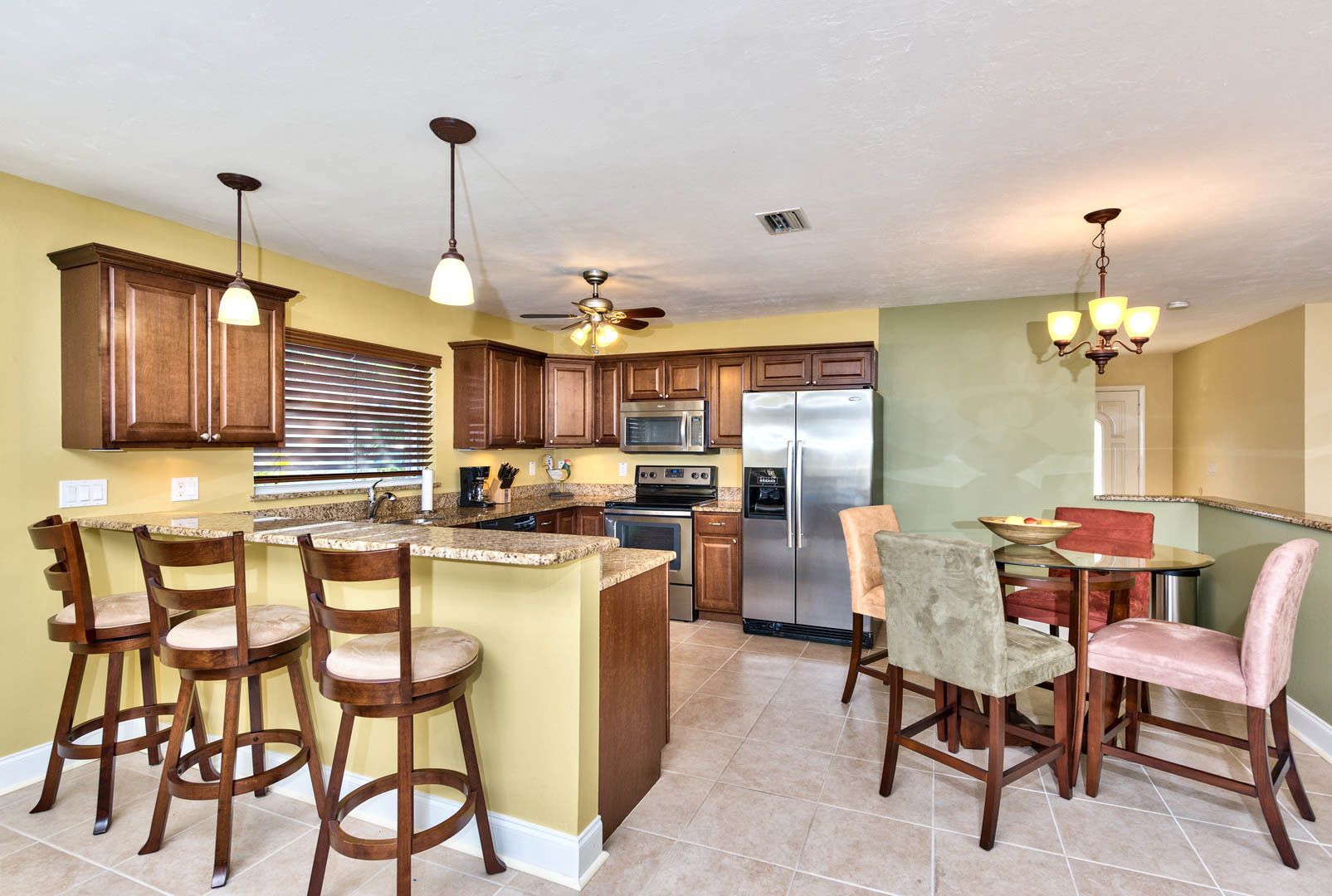 House, 3 Bedrooms | Private kitchen