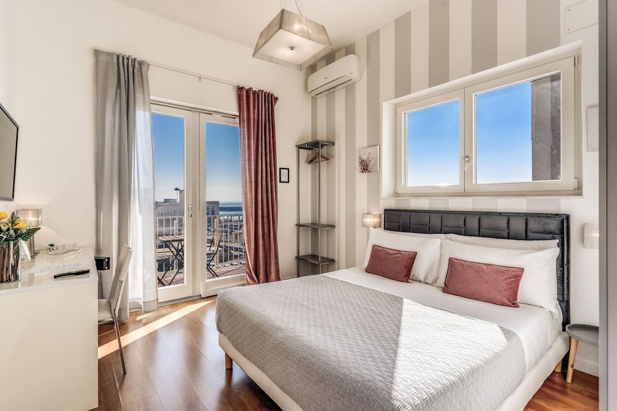 Deluxe Double Room, Balcony, Sea View | Premium bedding, down comforters, minibar, in-room safe