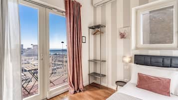 Hochwertige Bettwaren, Daunenbettdecken, Minibar, Zimmersafe