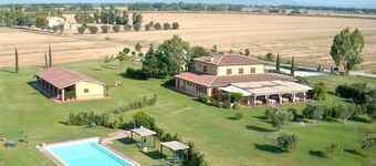 Agriturismo Giuncola e Granaiolo