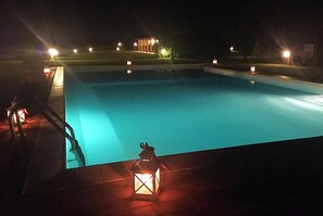 Seasonal outdoor pool - Agriturismo Giuncola e Granaiolo (Grosseto)