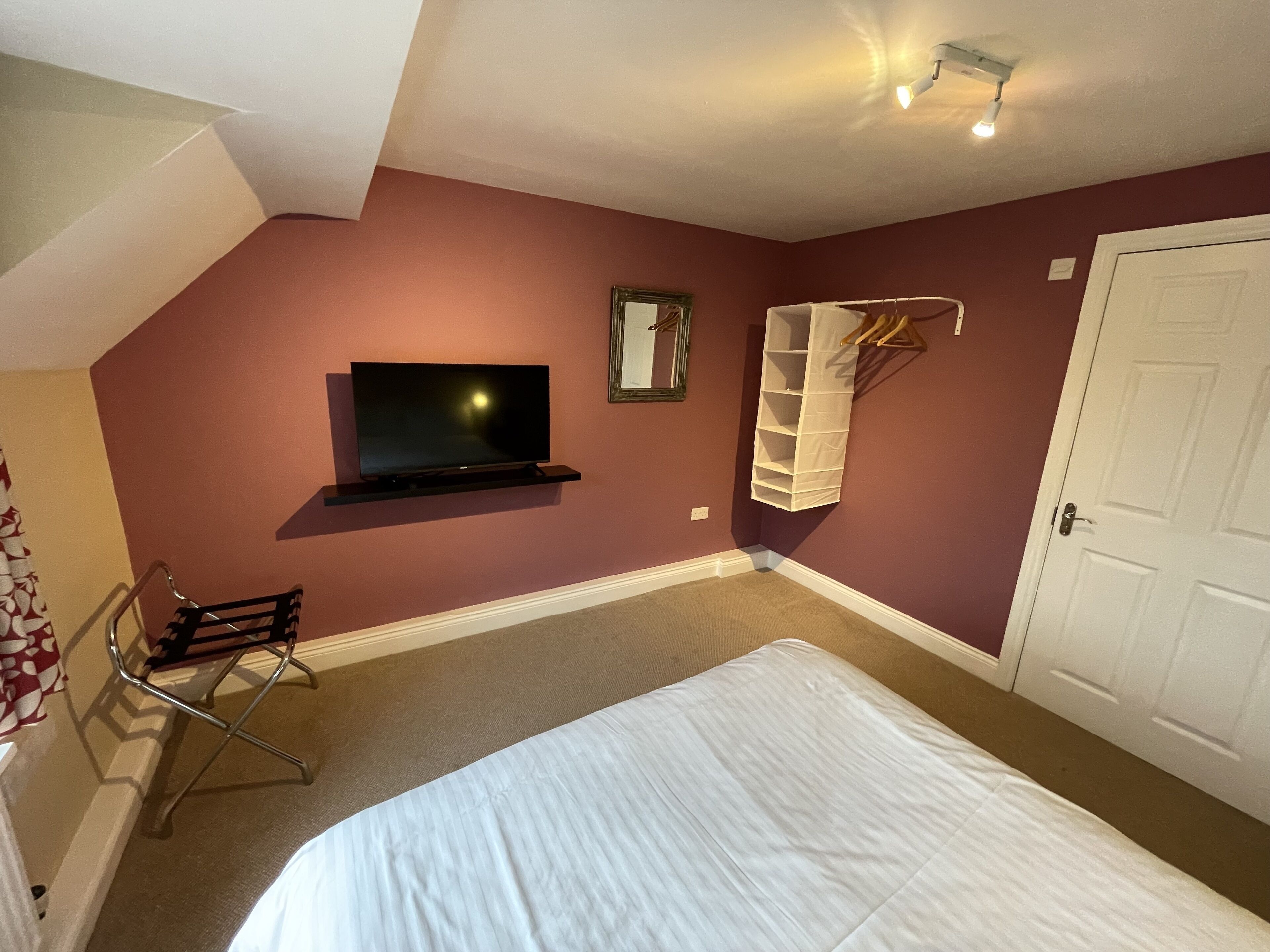 classic double room | premium bedding, iron/ironing board, free wifi, bed sheets