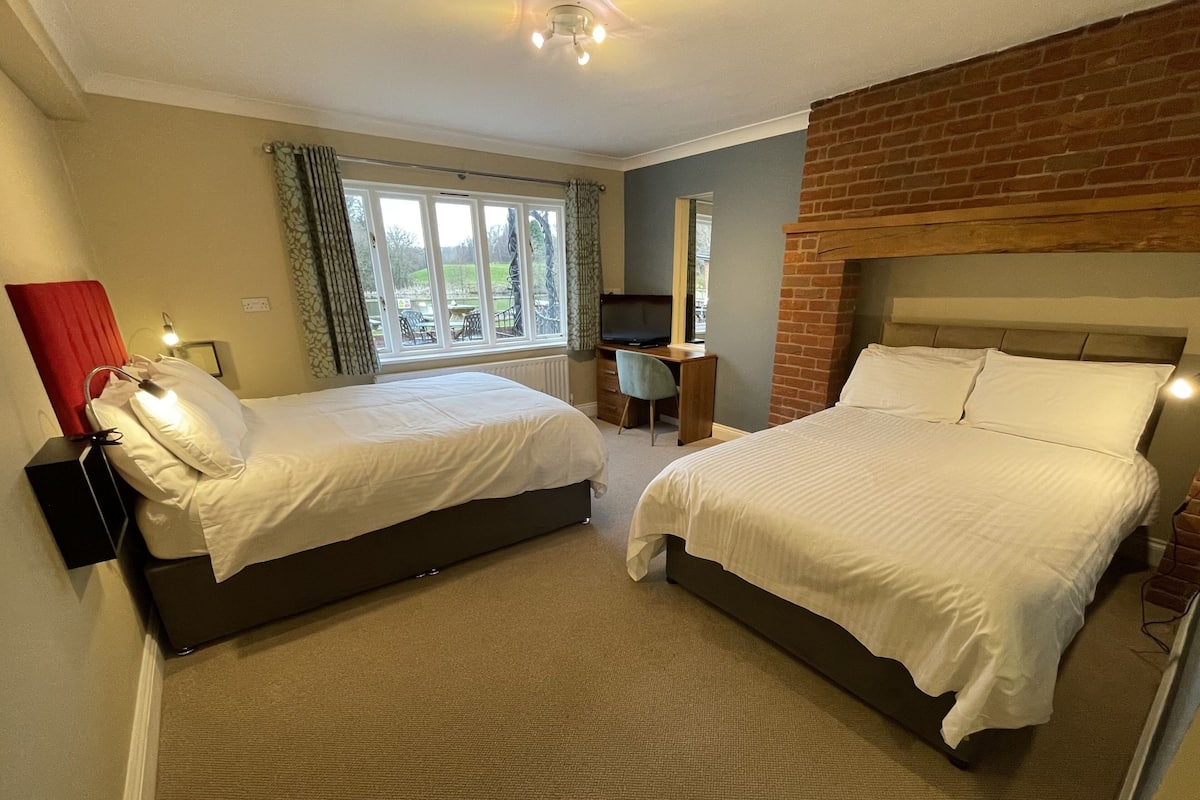 classic quadruple room | premium bedding, iron/ironing board, free wifi, bed sheets