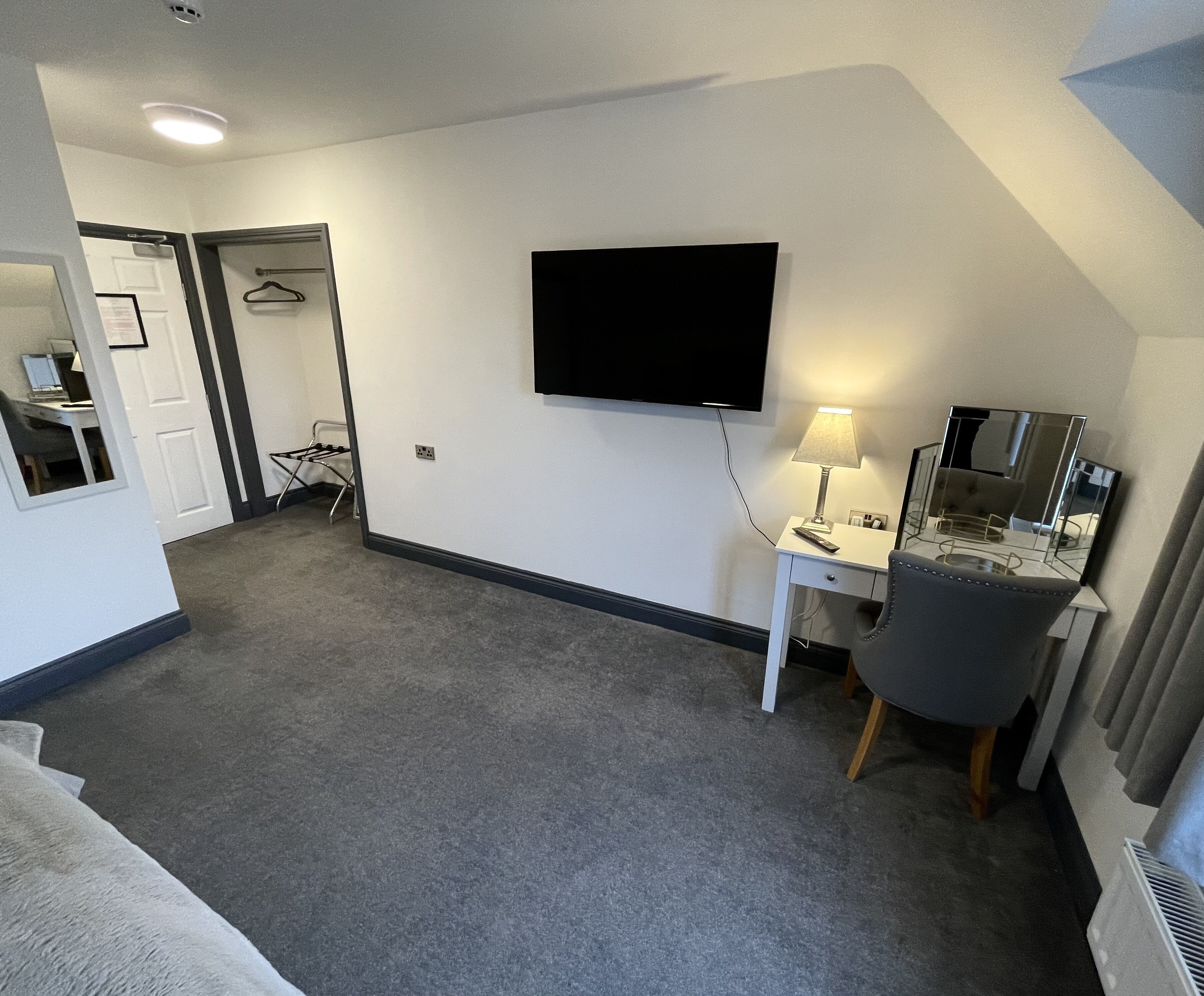 premium double room, 1 king bed | premium bedding, iron/ironing board, free wifi, bed sheets