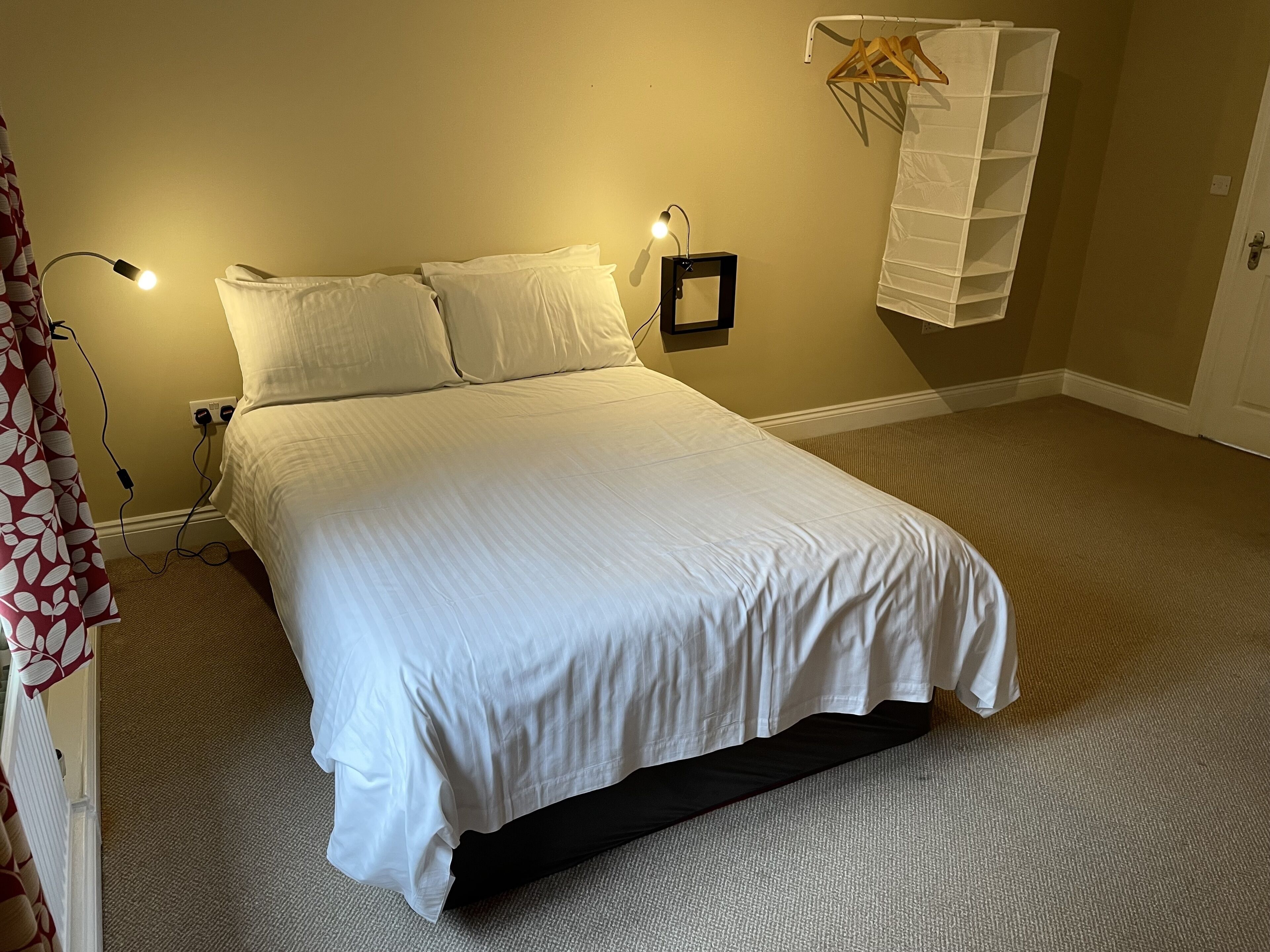 classic double room | premium bedding, iron/ironing board, free wifi, bed sheets