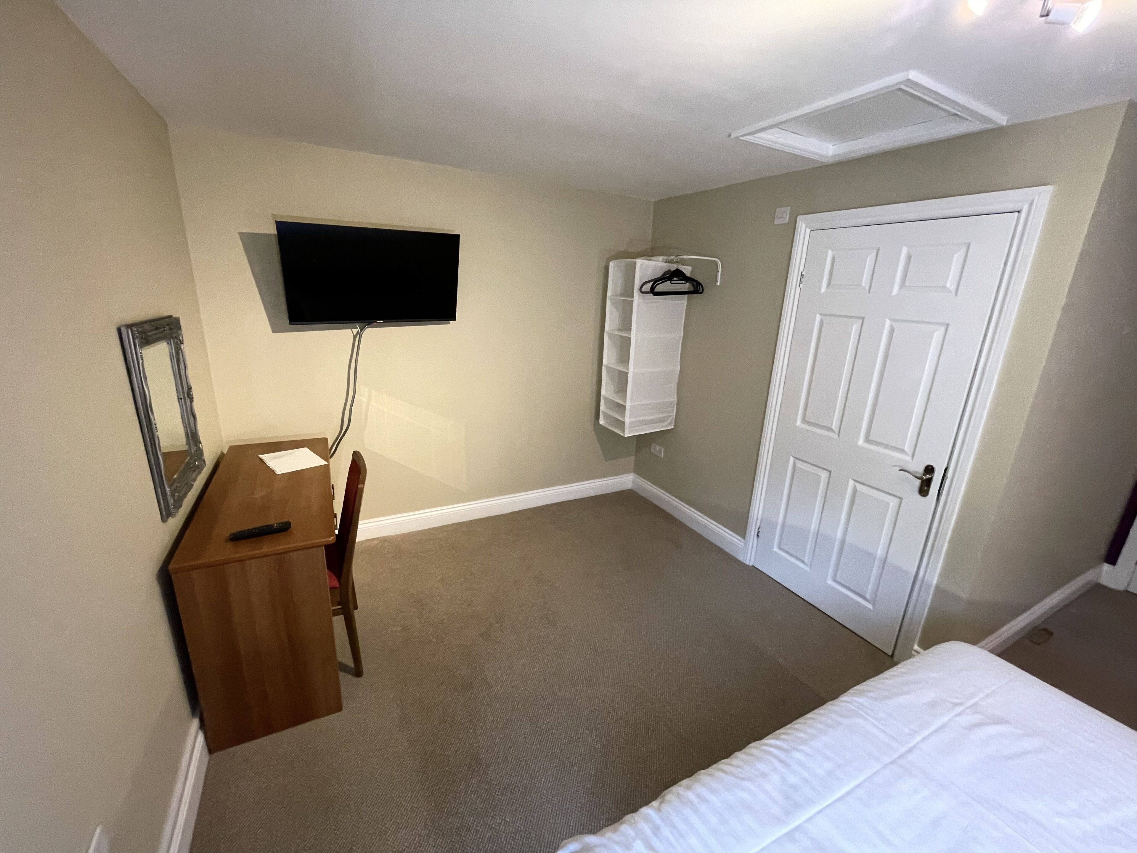 classic double room | premium bedding, iron/ironing board, free wifi, bed sheets