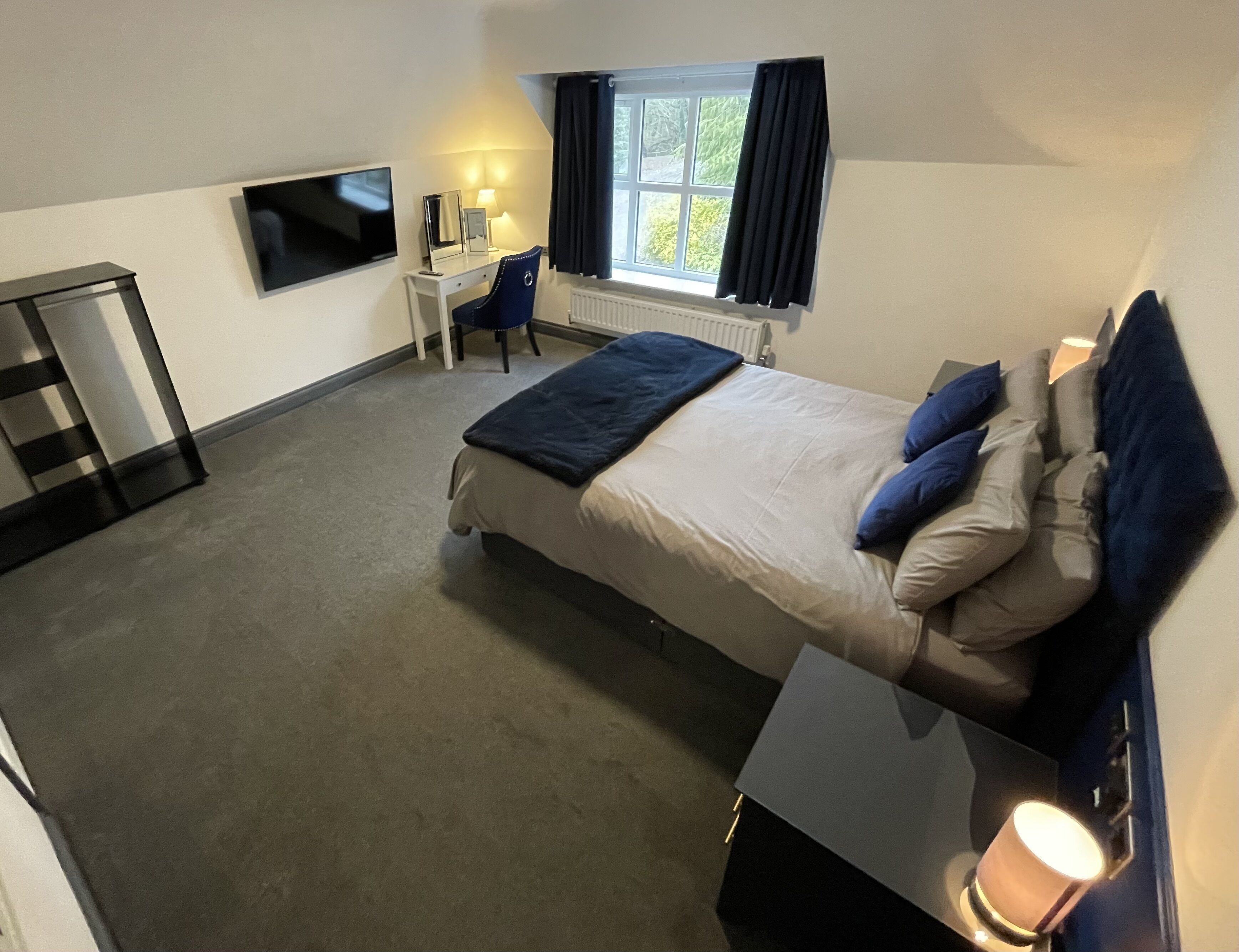 premium double room, 1 king bed | premium bedding, iron/ironing board, free wifi, bed sheets