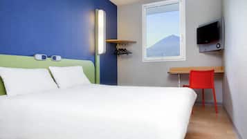 Habitación doble | Escritorio, cortinas blackout, insonorización y wifi gratis