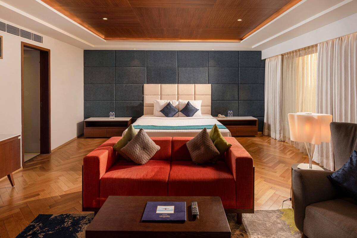 1 habitación, ropa de cama hipoalergénica y minibar