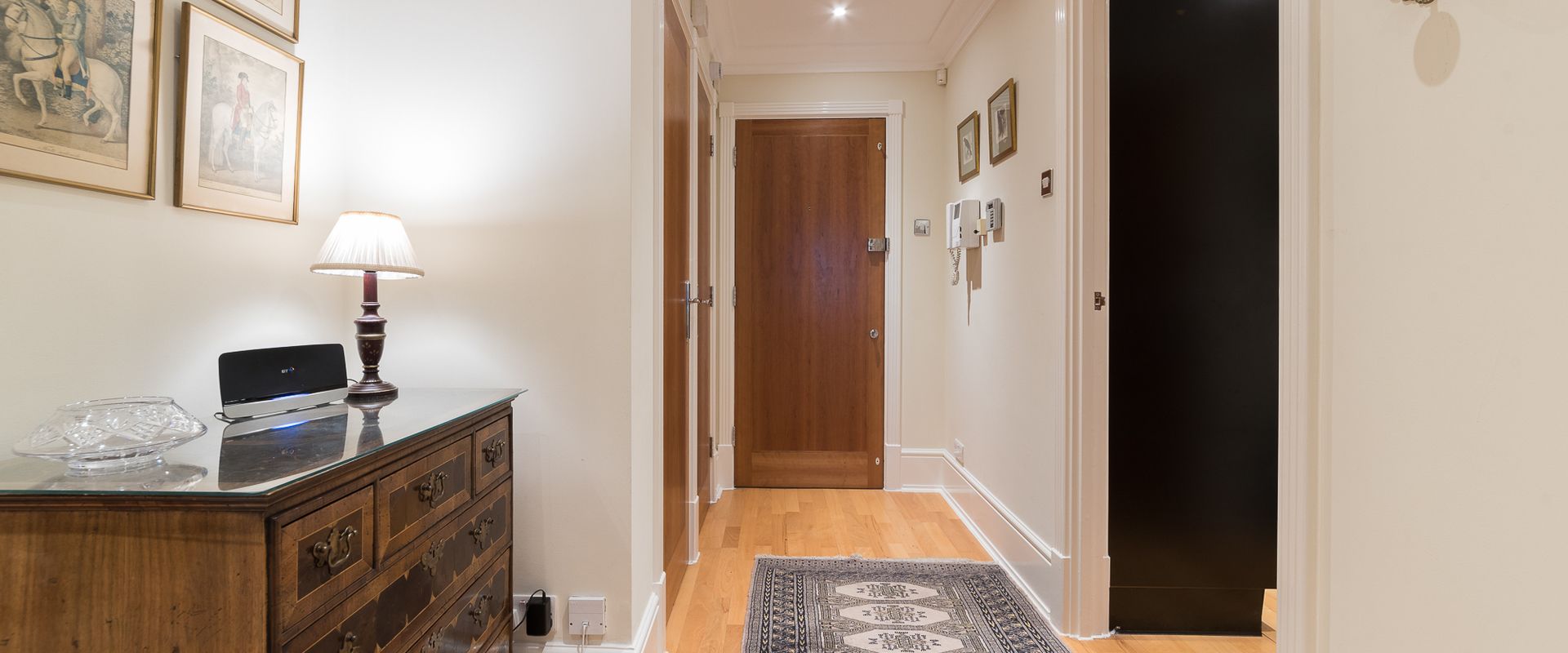 Appartement, 2 chambres, 2 salles de bains | 2 chambres, fer et planche à repasser, Wi-Fi gratuit, draps fournis