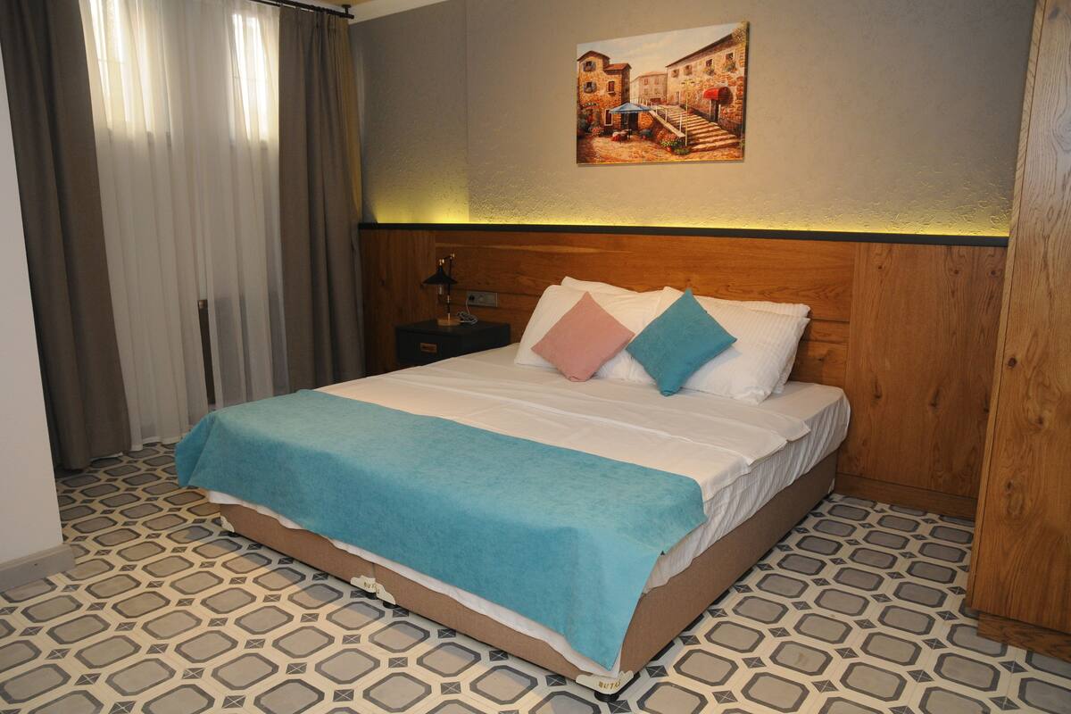 Economy-Doppel- oder -Zweibettzimmer | Bettwäsche aus ägyptischer Baumwolle, hochwertige Bettwaren