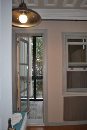 Standard Double Room, 1 King Bed, Smoking, Balcony