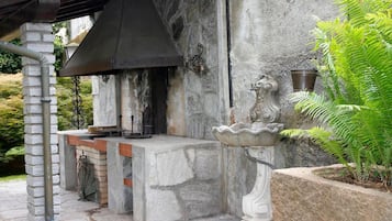 Enceinte de lâhĂ©bergement