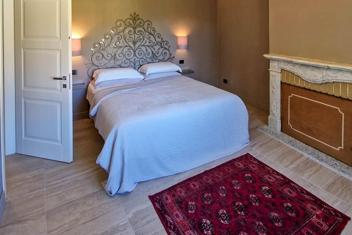 Deluxe Suite, Ensuite | 1 bedroom, individually decorated, individually furnished, free WiFi