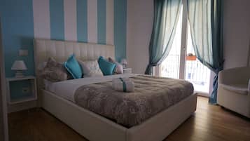 Premium bedding, minibar, in-room safe, desk