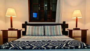 Superior-Zimmer, 1 Schlafzimmer, Poolblick