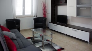 Unclassified image, 2 of 45, button - Slavica apartments (Senj)