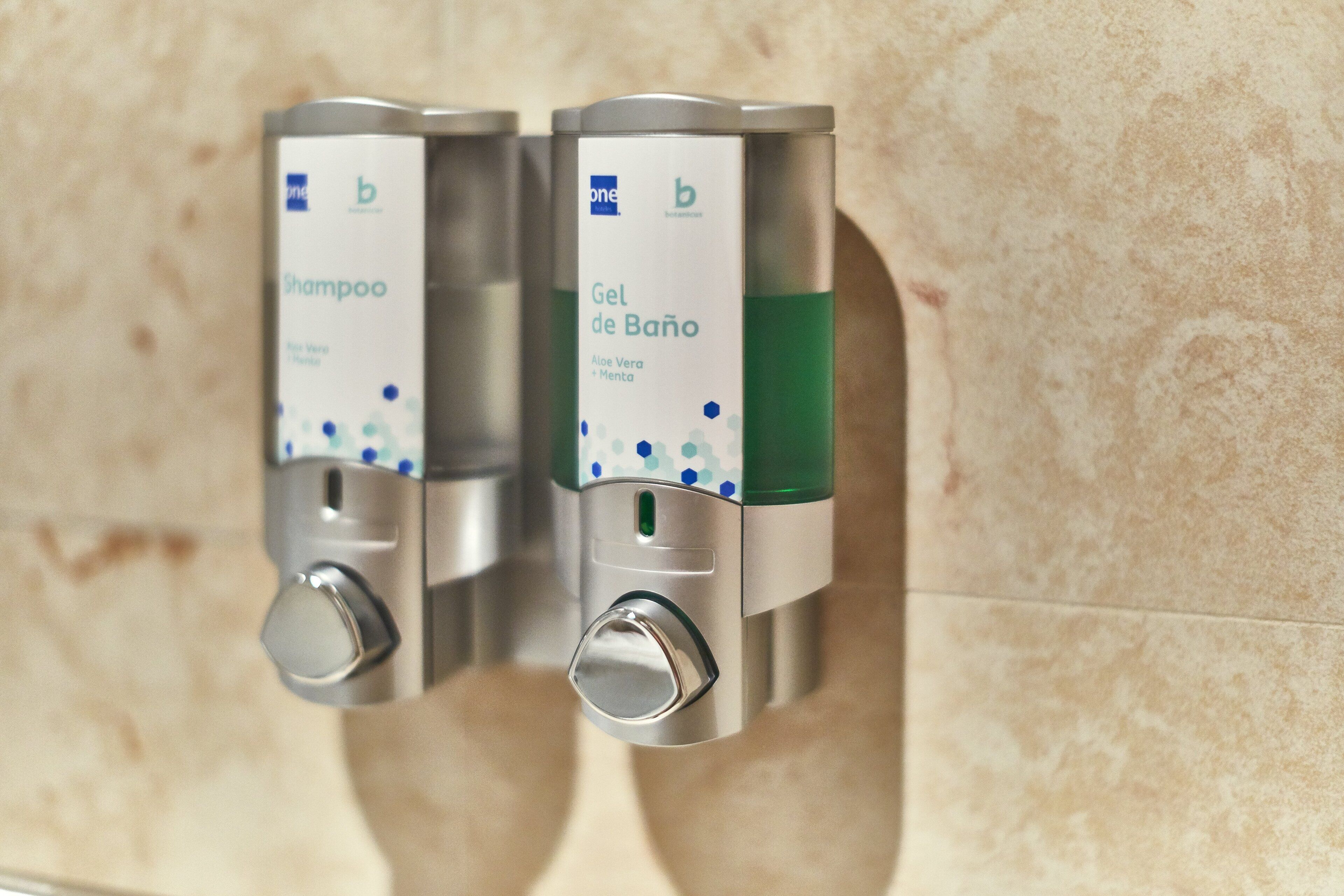 superior room, 1 queen bed, non smoking | bathroom | shower, towels