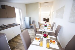 Breakfast area - Domus Dams B&B (Montescaglioso)
