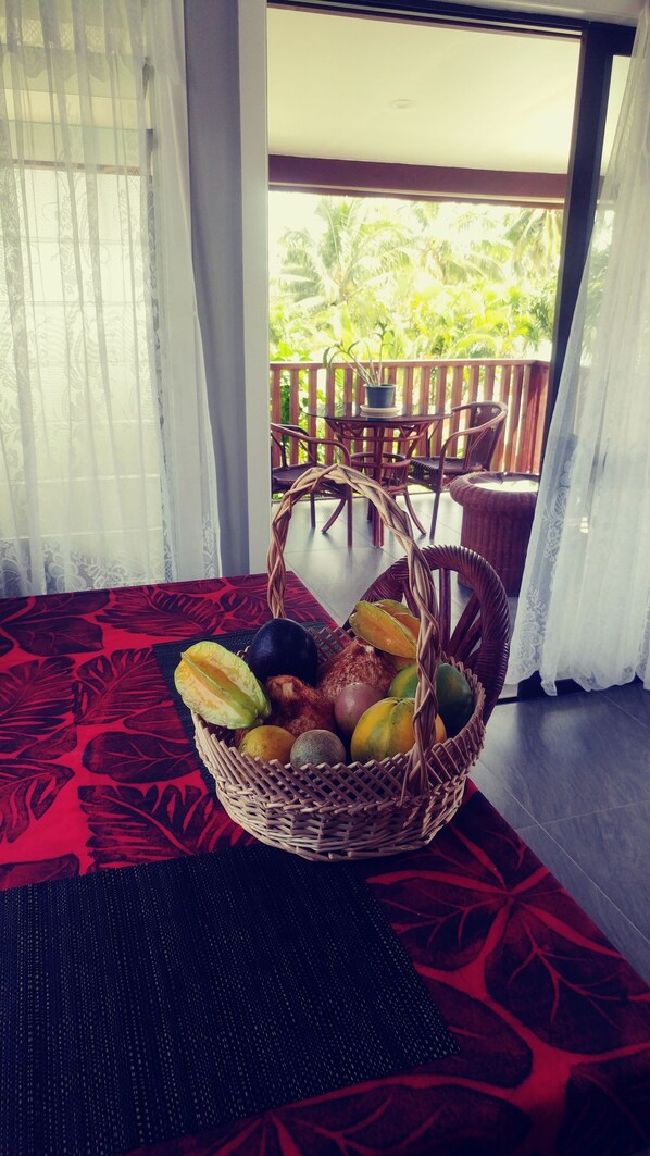 Villa, 3 Bedrooms, 2 Bathrooms, Garden View | In-room dining - Te Moana Nui Villa 3 (Rarotonga)