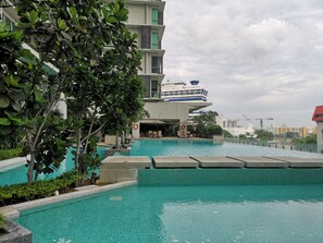 Outdoor pool - Swiss Garden Residence KL by WT Stay (Kuala Lumpur)