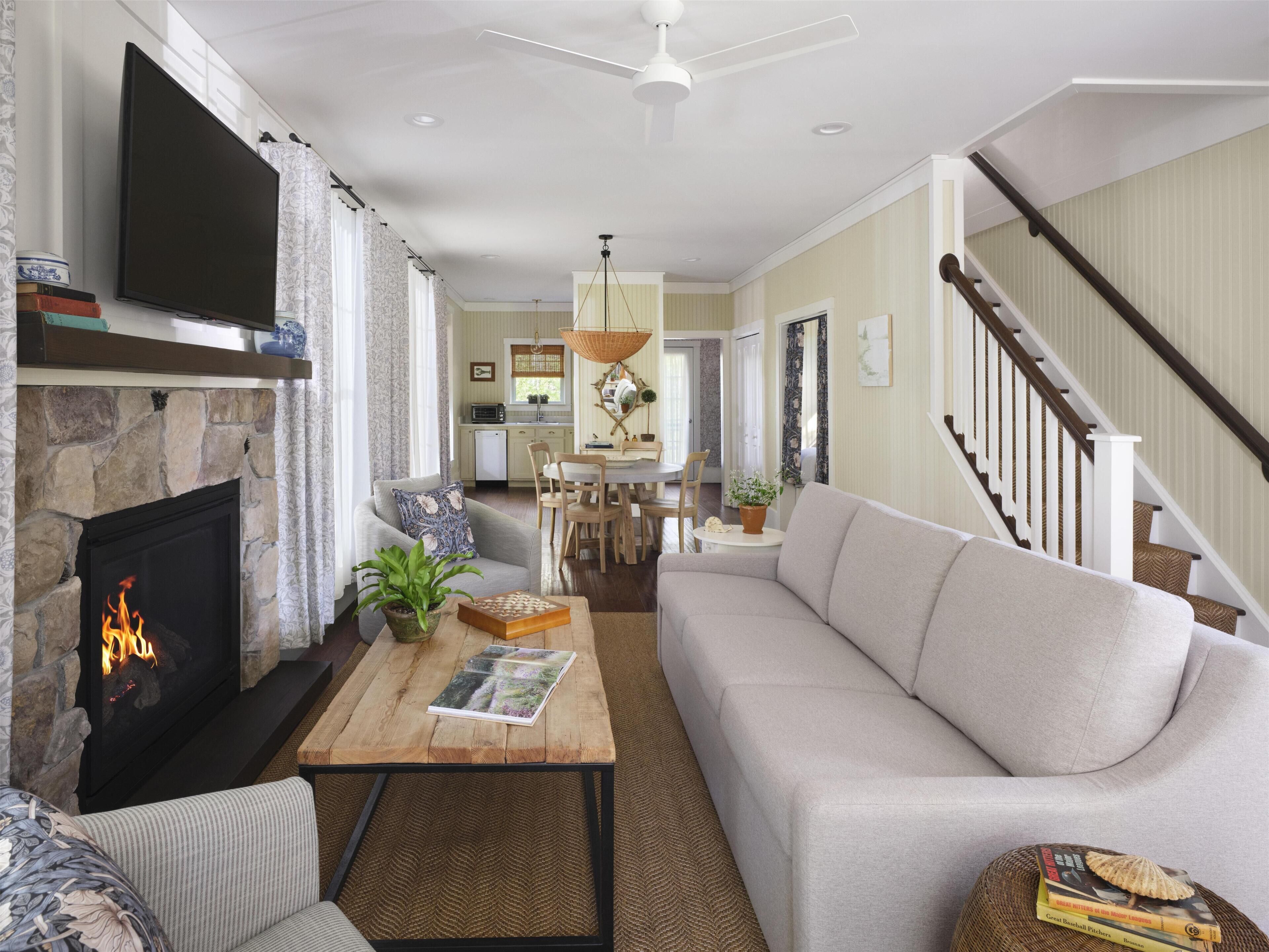 Cottage, 2 Bedrooms (Two Story, Newly Renovated) | Individually decorated, individually furnished, blackout drapes