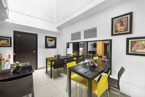 包含每日欧式早餐