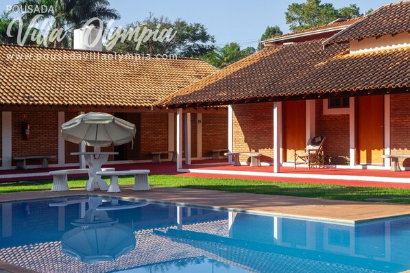 Exclusive Triple Room | Terrace/patio