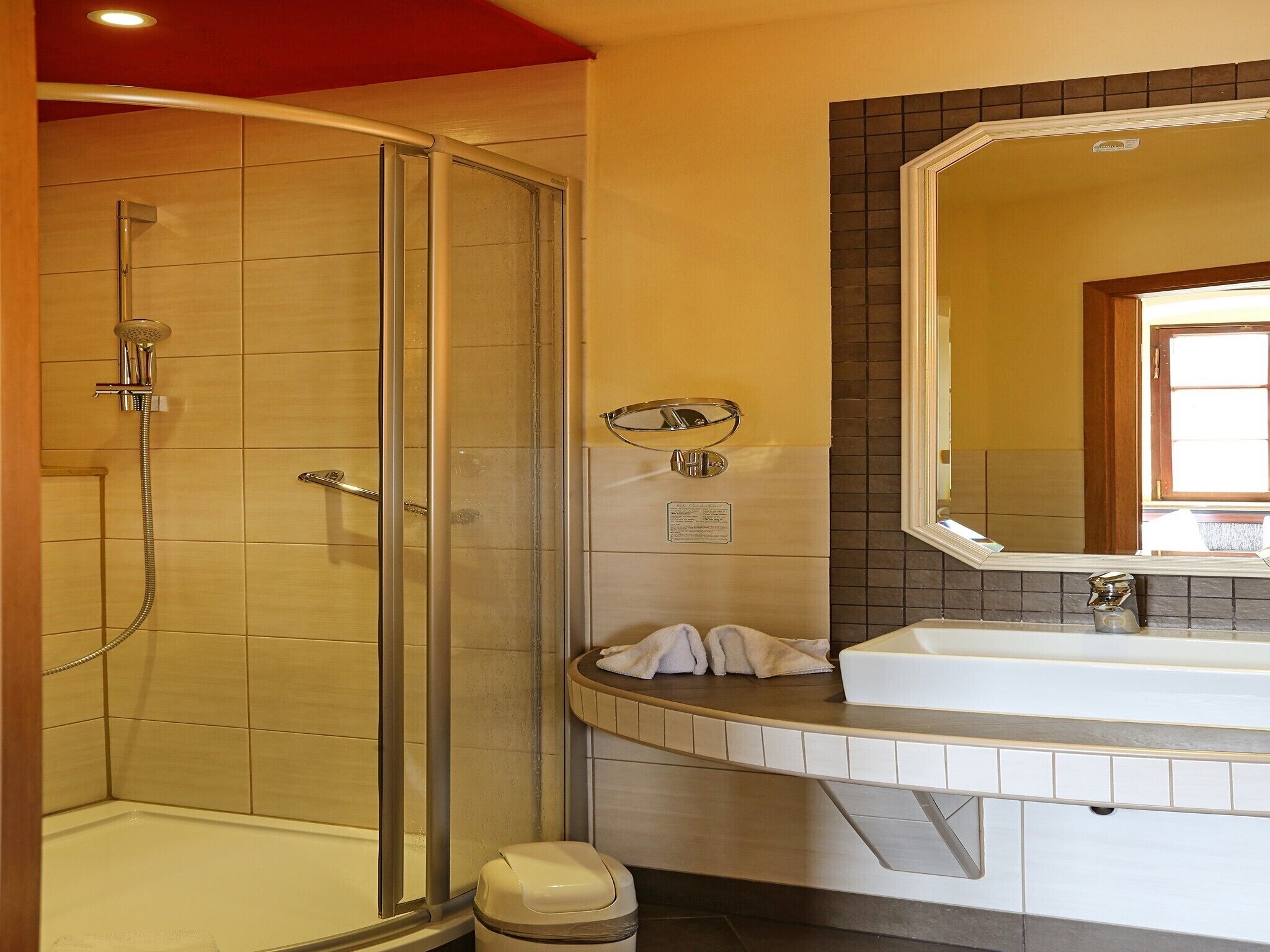 Basic Single Room, Ensuite | Bathroom
