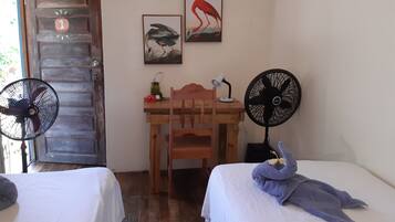 Traditional Twin Room, 2 Twin Beds, Shared Bathroom (Solar Hot Water) | Individually decorated, individually furnished, blackout drapes