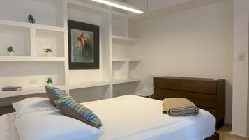 Rumah Keluarga, 4 kamar tidur, kolam renang pribadi | 1 kamar tidur, Wi-Fi gratis, dan seprai linen