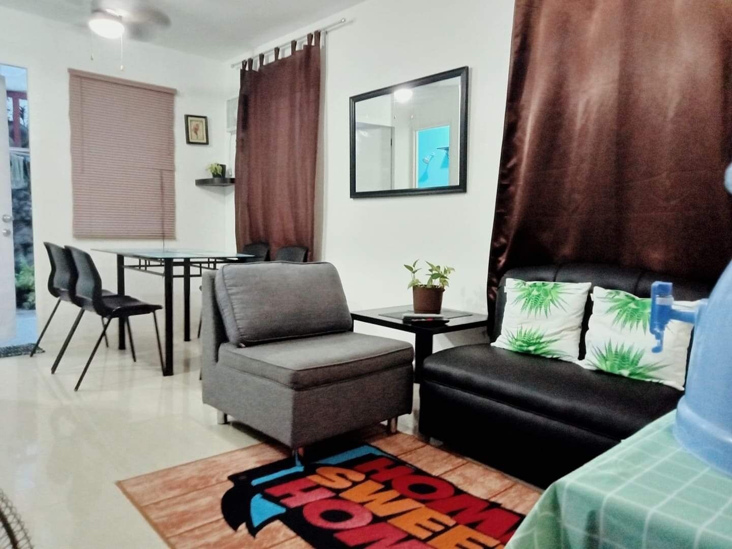 32-inch flat-screen TV with cable channels, TV, DVD player