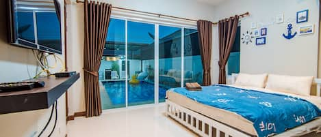 Three Bedrooms - Private Pool Villa | 3 kamar tidur, meja kerja, tirai kedap cahaya, dan Wi-Fi gratis