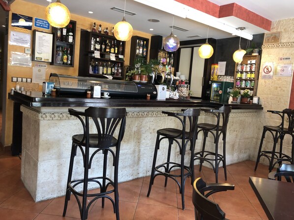 Bar (in der Unterkunft)