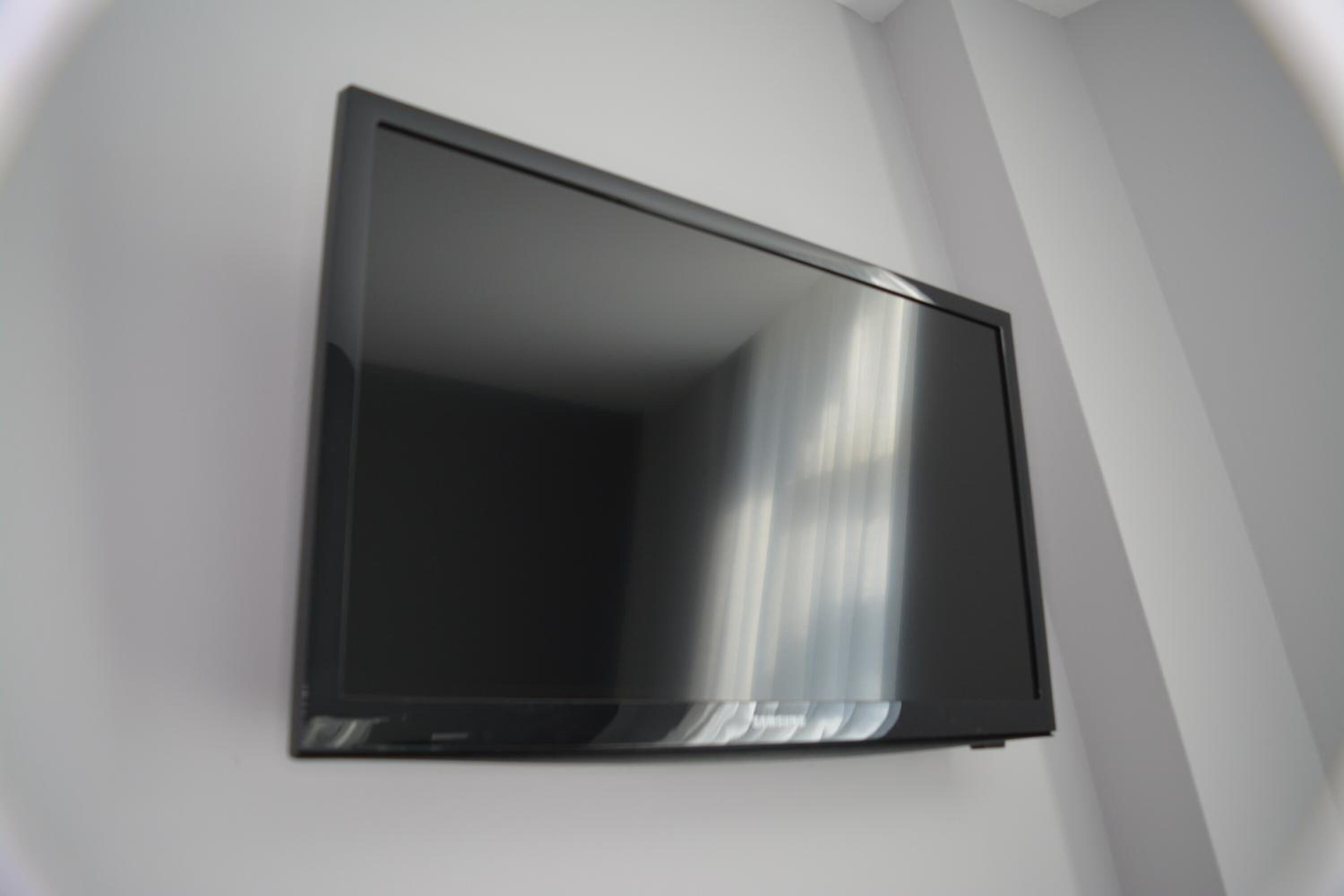 1 bedroom, premium bedding, in-room safe, desk