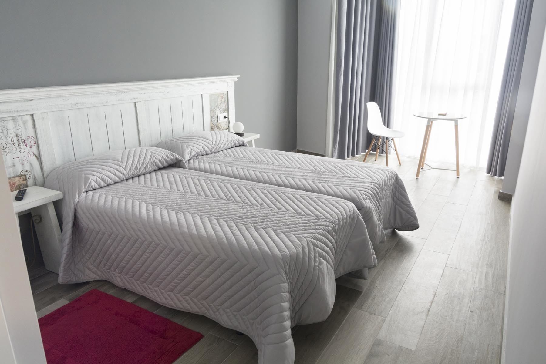 1 bedroom, premium bedding, in-room safe, desk