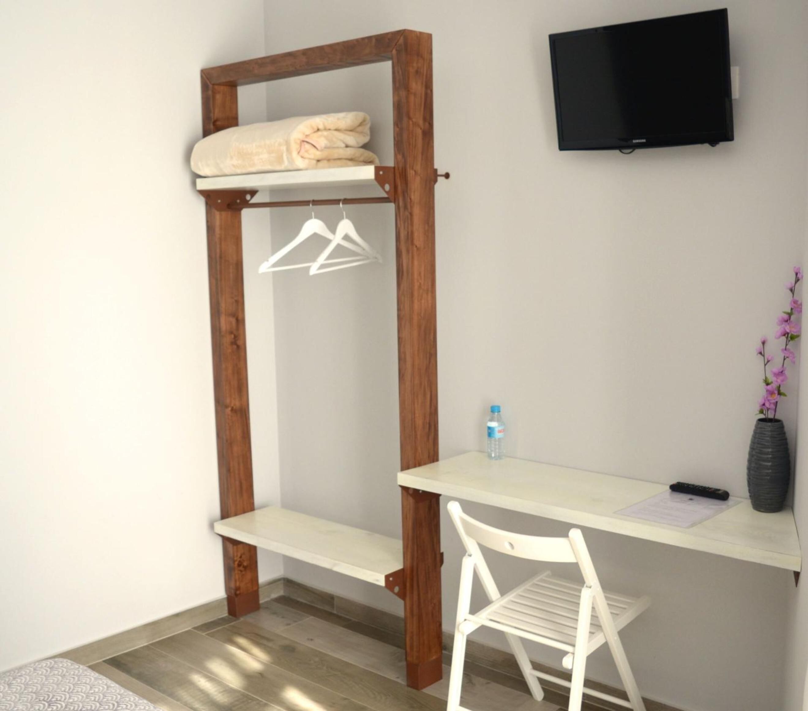 1 bedroom, premium bedding, in-room safe, desk