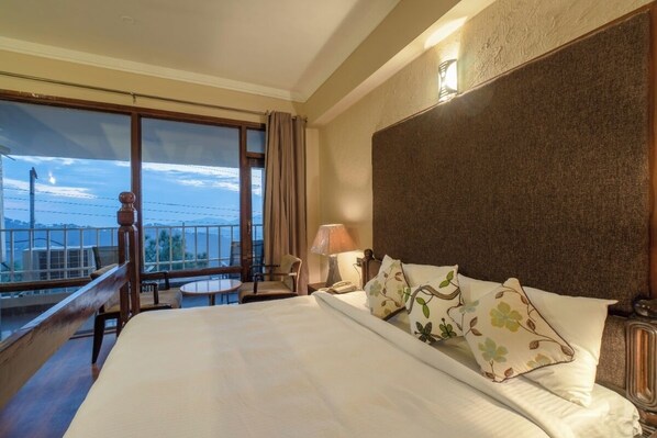 Manor Executive Deluxe