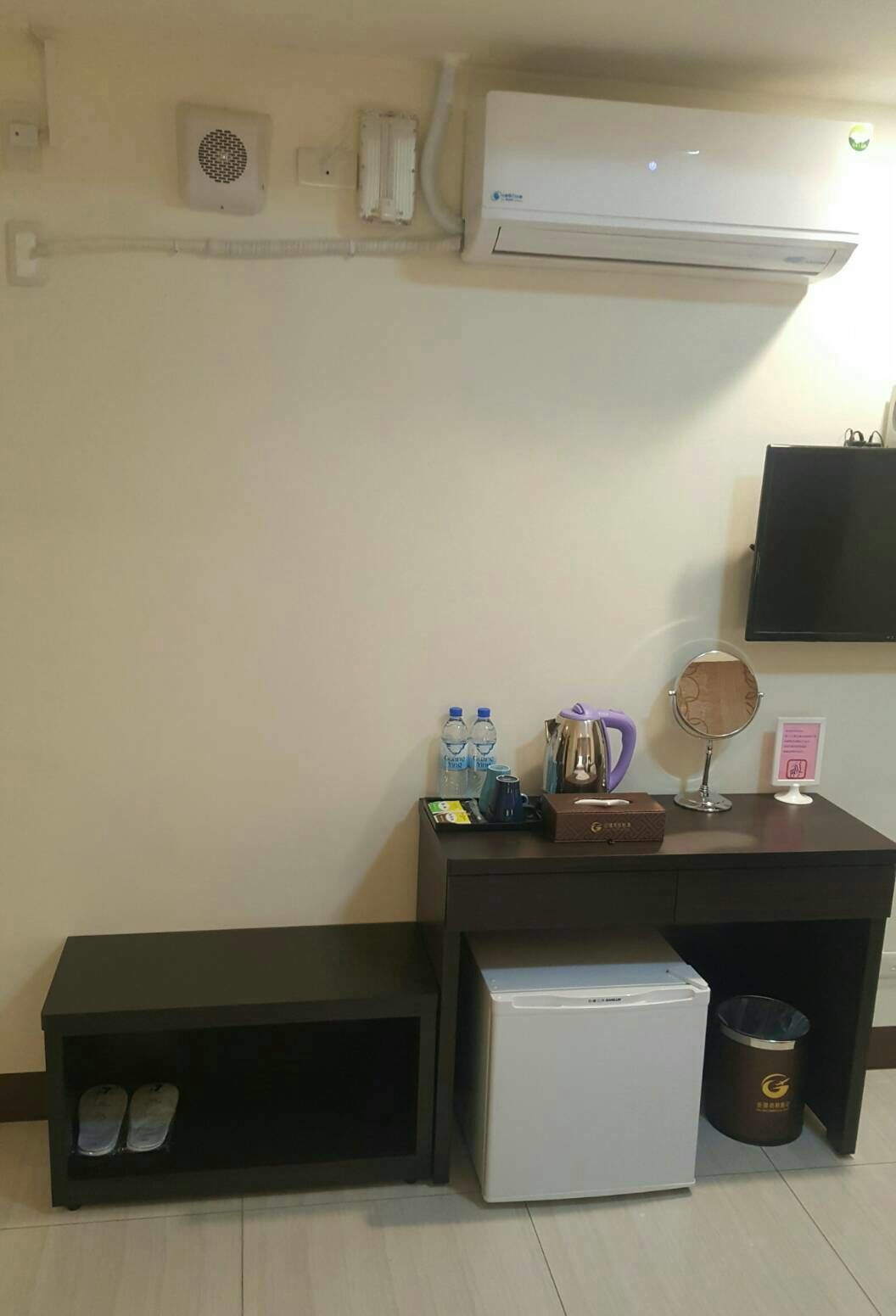 business double room, 1 double bed | desk, blackout curtains, free wifi, bed sheets