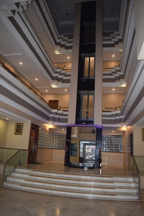 Lobby - Hotel Ambaji International (Danta)