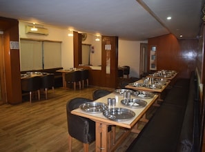 Dining - Hotel Ambaji International (Danta)