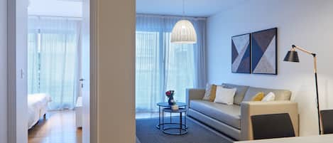 Apartamento superior, 1 cama de matrimonio con sofá cama | Vistas desde la habitación