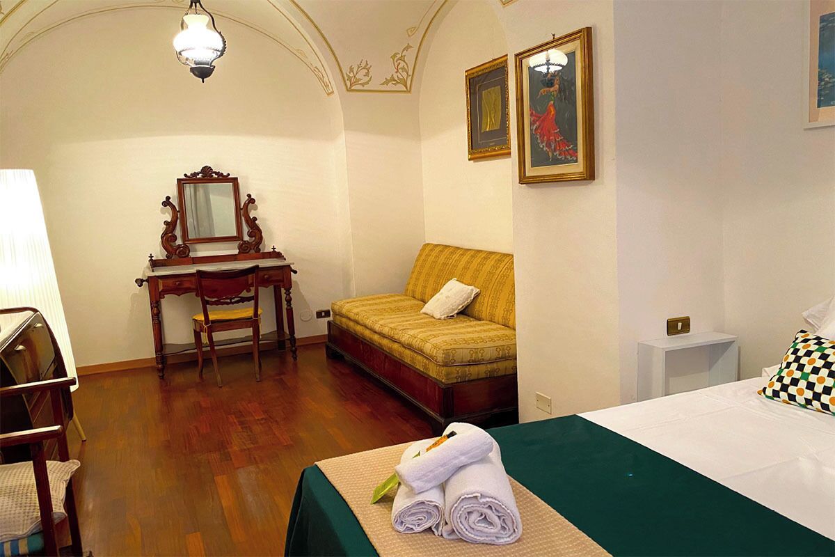 واي فاي مجانًا وملاءات أسرّة