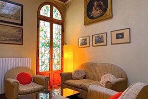 Suite Mirancelli - Albergo Diffuso Volterra | Living area