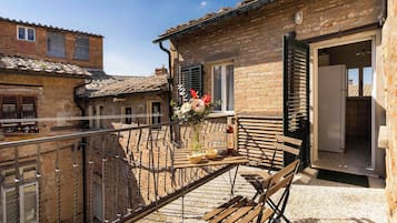 Casa Lino - Albergo Diffuso Volterra | Terrace/patio