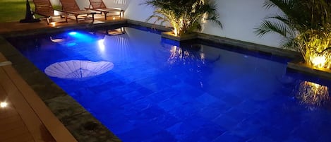 Outdoor pool, sun loungers