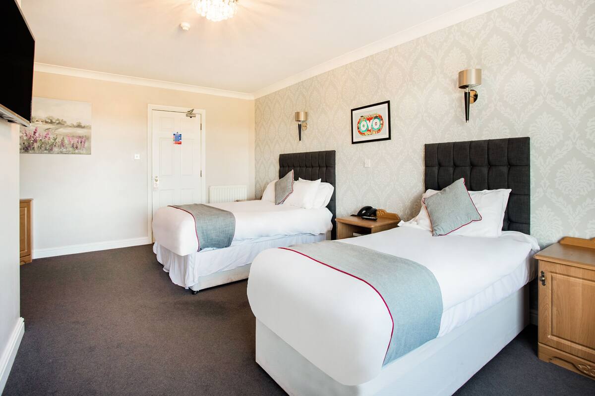 Desk, iron/ironing board, free WiFi, bed sheets