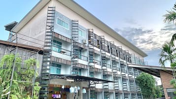 ด้านหน้าที่พัก