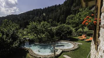 Seasonal outdoor pool, pool loungers